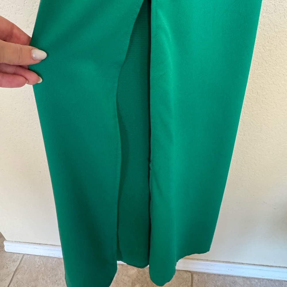 Chic Green Halter Maxi Dress - Picture 9 of 10